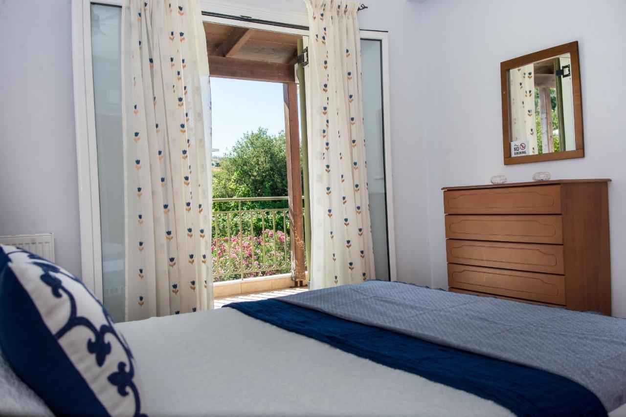 Eleftheria, - Spacious Luxury With Pool And Stunning Views *