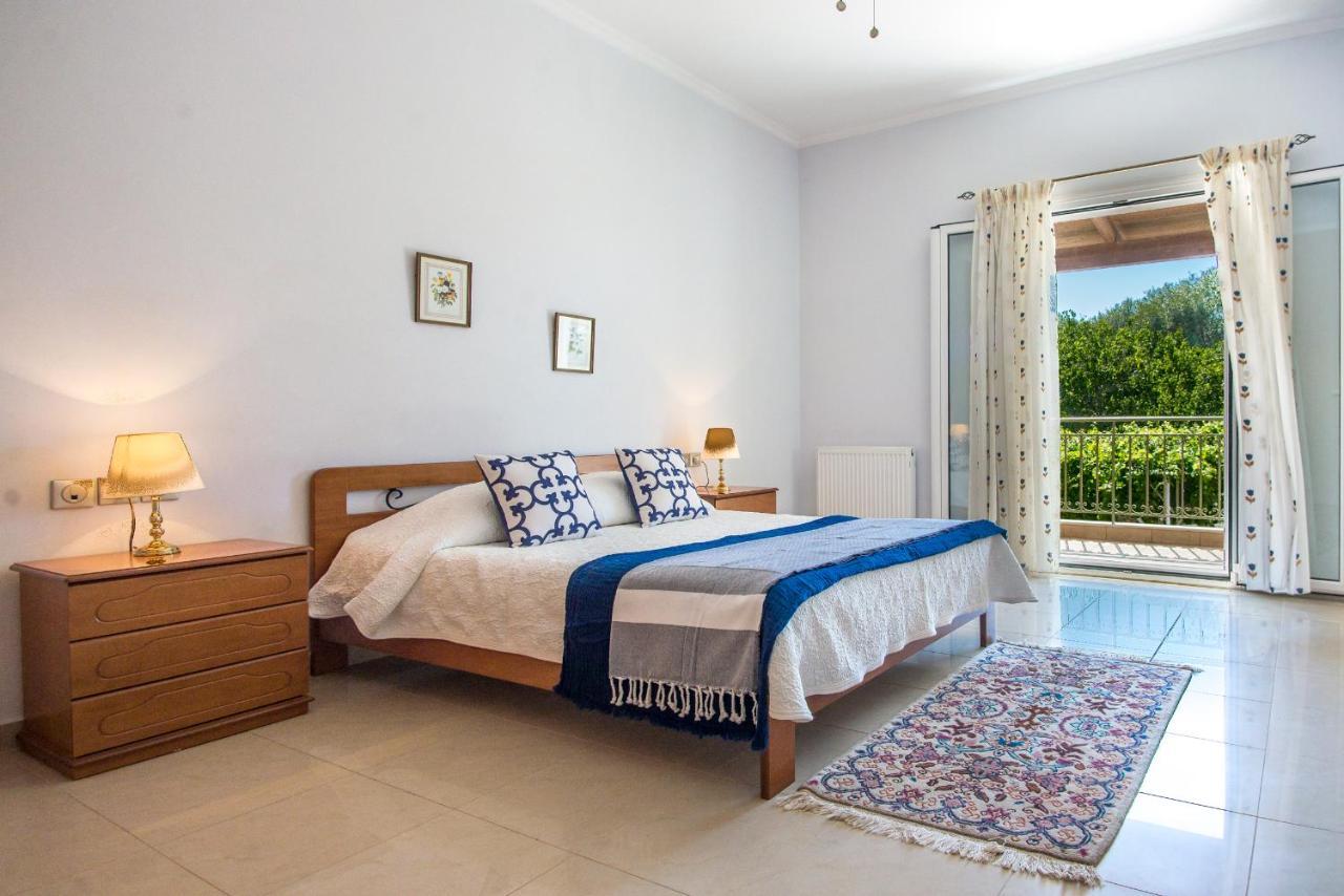 Eleftheria, - Spacious Luxury With Pool And Stunning Views Villa Lakithra