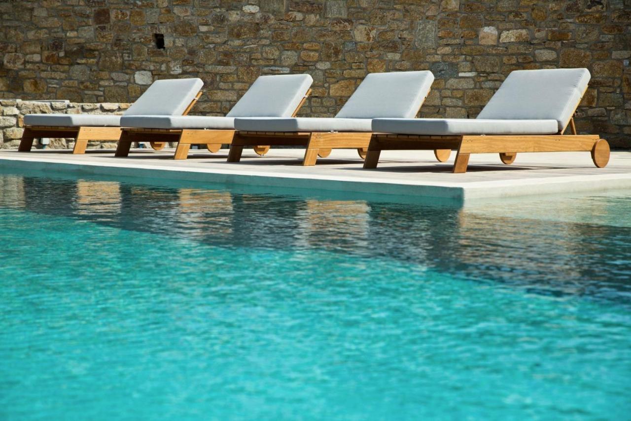 Villa La Isla Bonita: Luxury Mykonos Retreat With Sea Views *