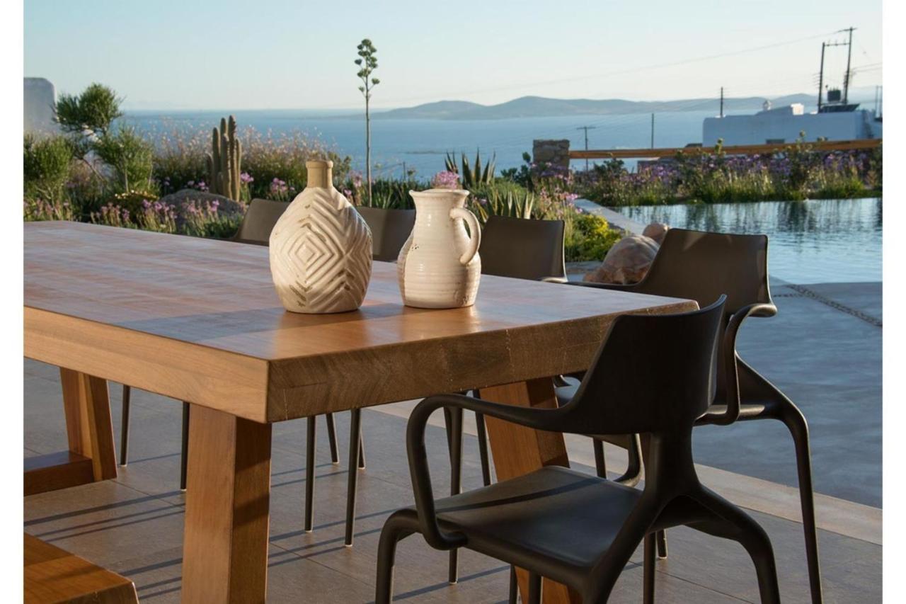 Villa La Isla Bonita: Luxury Mykonos Retreat With Sea Views