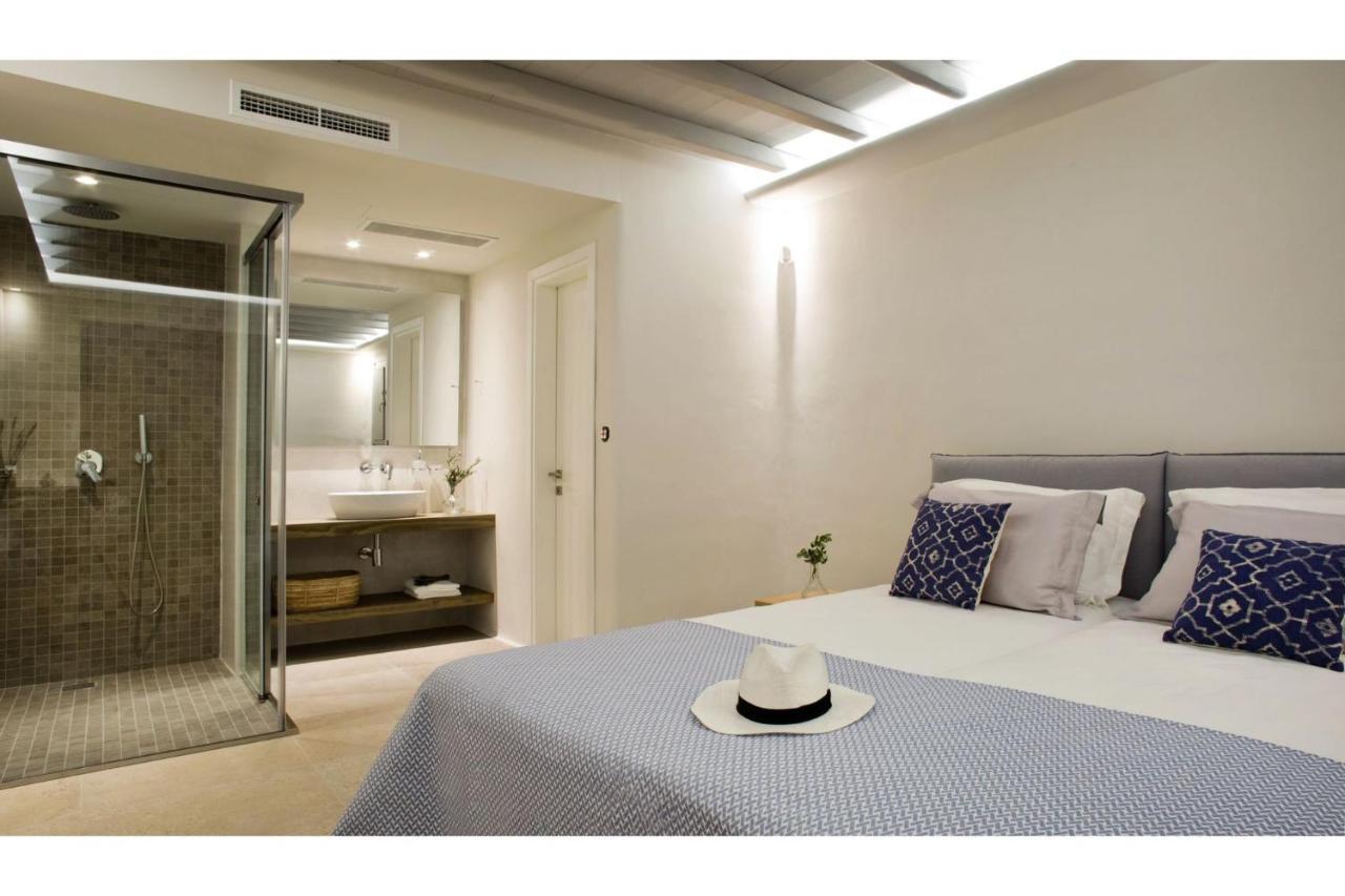 Villa La Isla Bonita: Luxury Mykonos Retreat With Sea Views