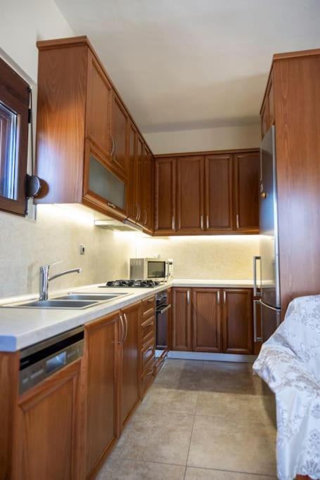 Roula's Cosy Apartment *
