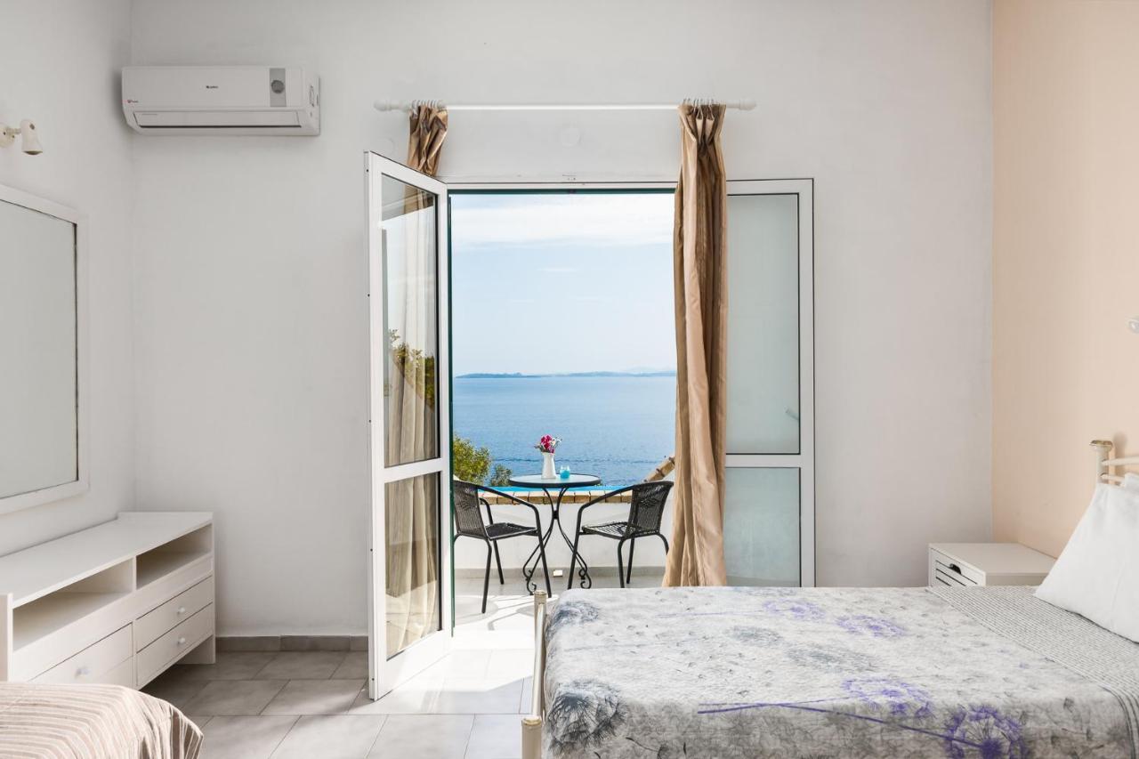 Four-bedroom Eleni By Konnect, With Private Pool & Stunning Seaview Villa Barbati