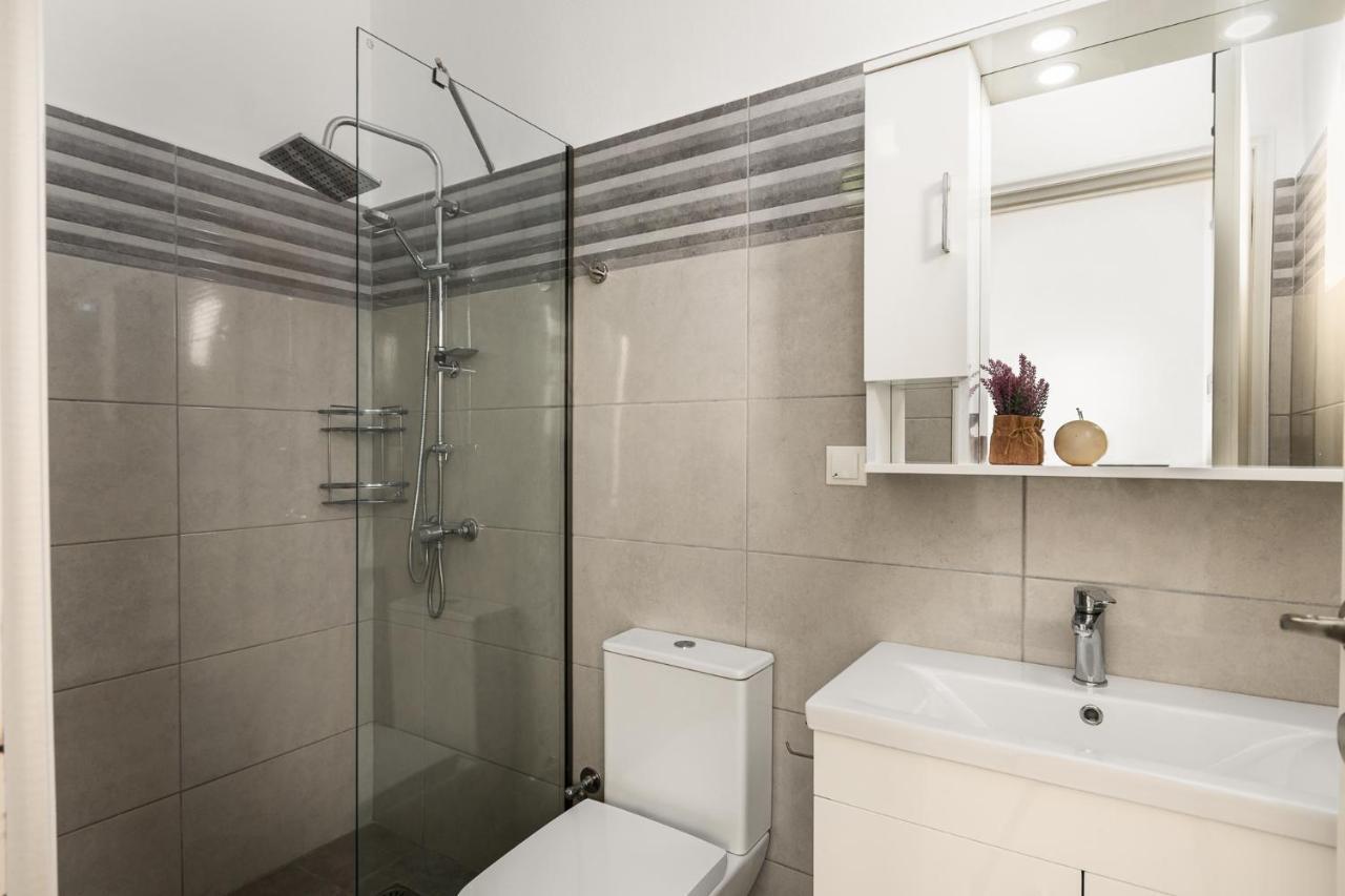Four-bedroom Eleni By Konnect, With Private Pool & Stunning Seaview * Barbati