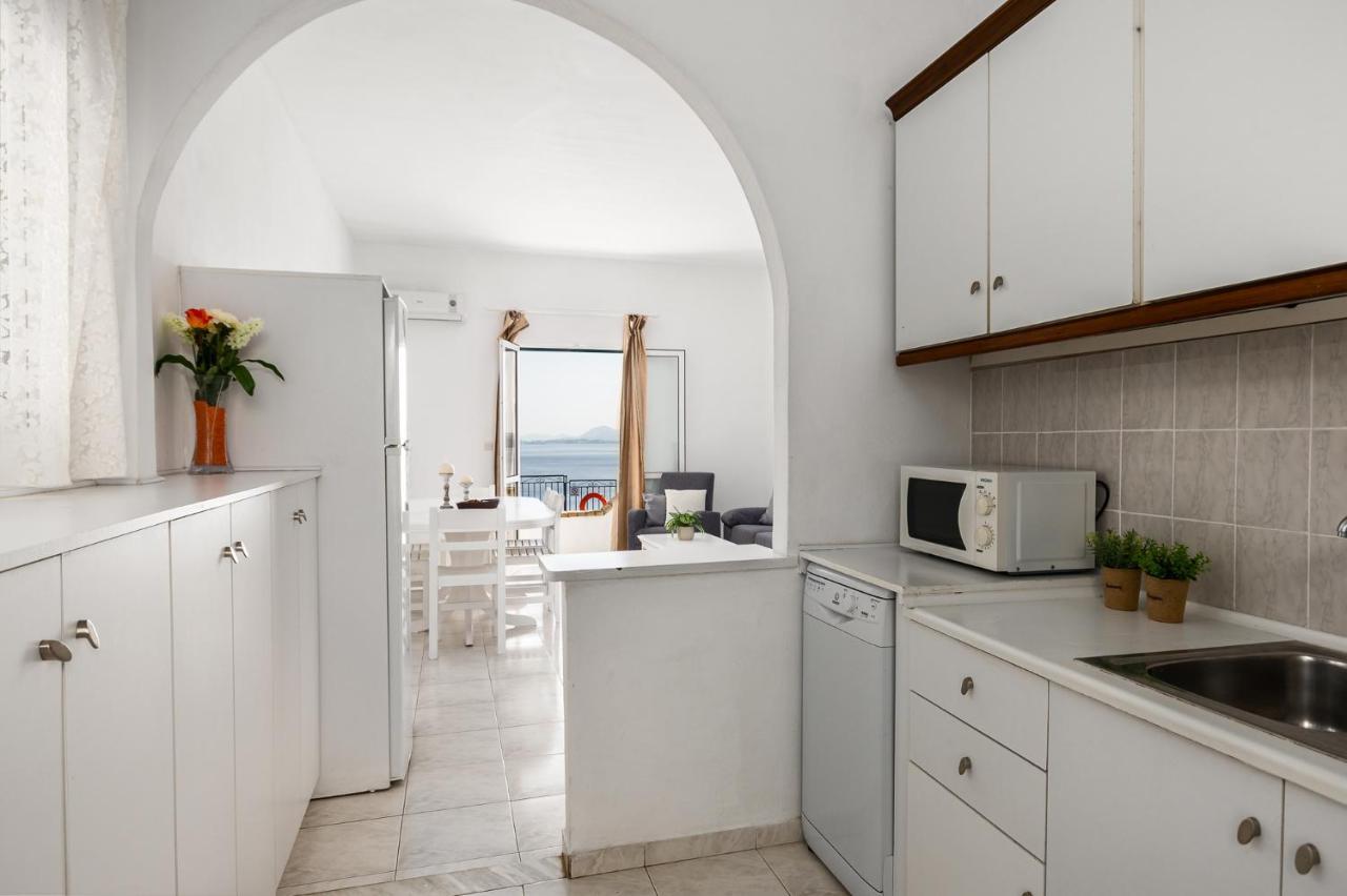 Four-bedroom Eleni By Konnect, With Private Pool & Stunning Seaview * Barbati