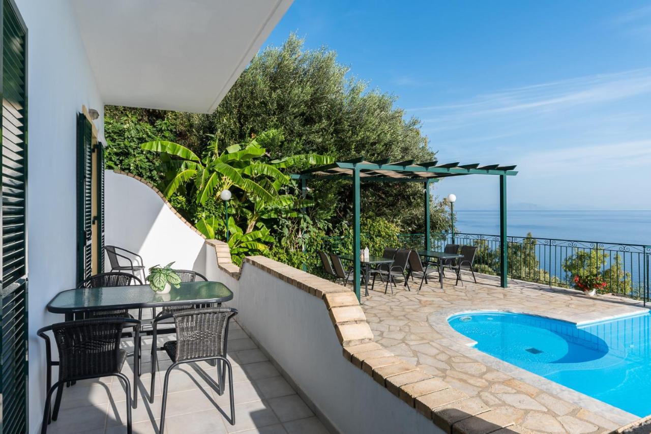 Four-bedroom Eleni By Konnect, With Private Pool & Stunning Seaview * Barbati
