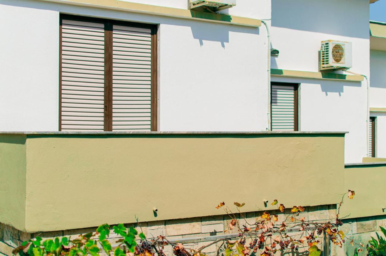 Giola And 1 Apartment Astris