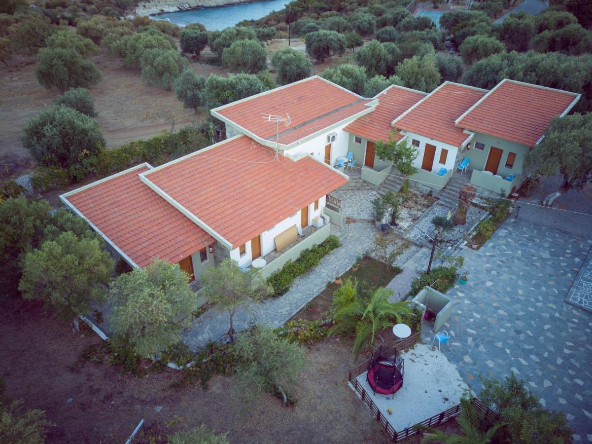 Giola And 1 Apartment