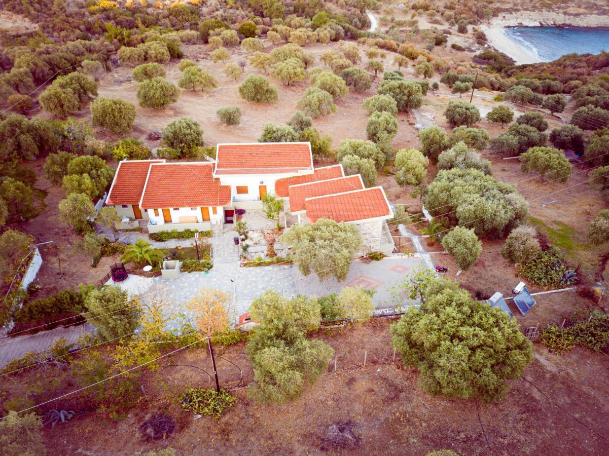 Giola And 1 Apartment