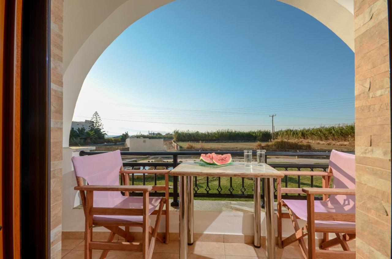 Mateus 2 * Plaka (Naxos)