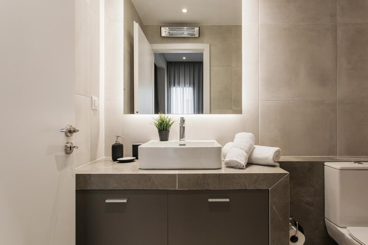 Wyz Aparthotel *