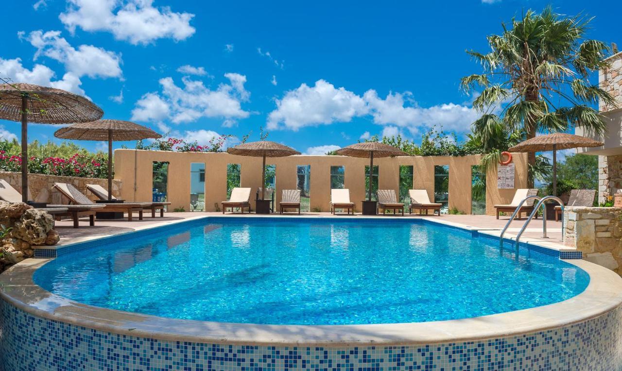 Mistral - For Solo Travelers Hotel