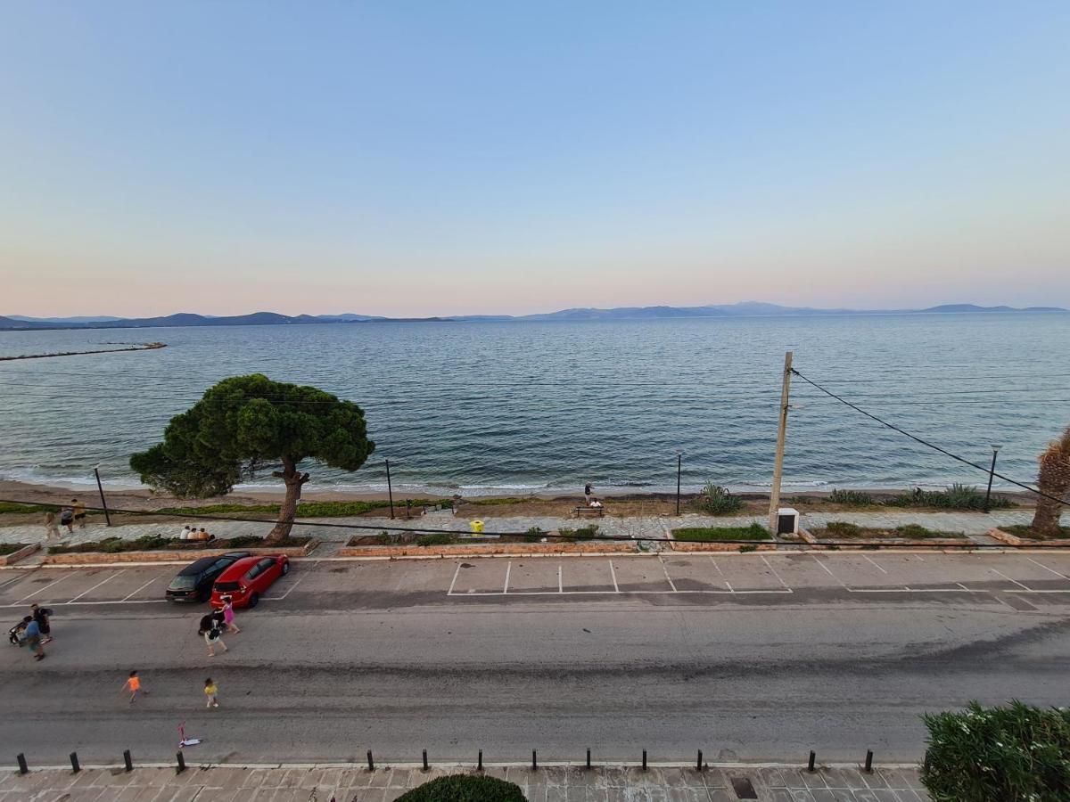 Miramare Apartment Nea Makri