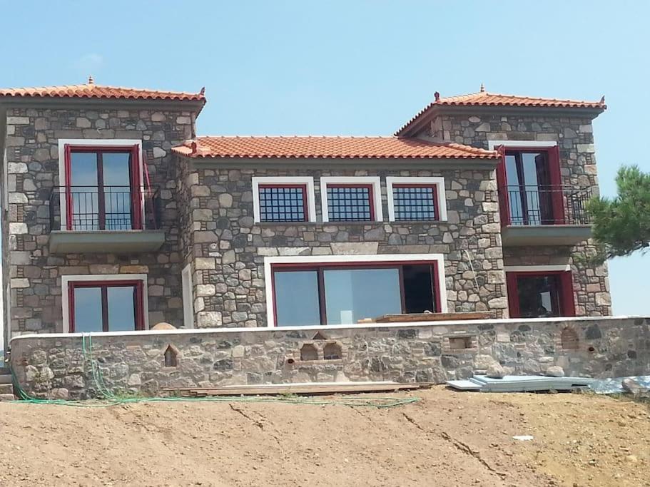 Molivos Castleview Luxury