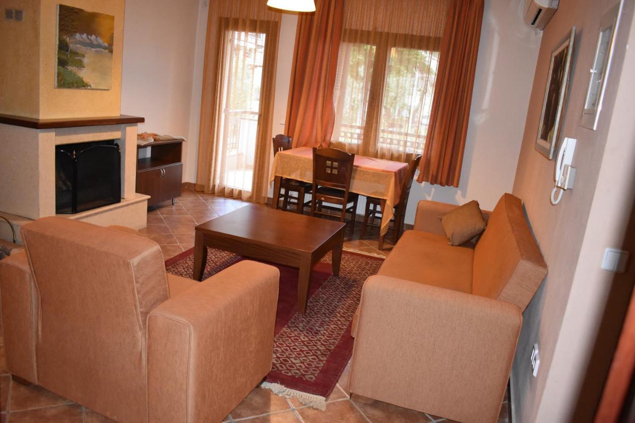 ευήλιον Aparthotel Elati (Trikala)