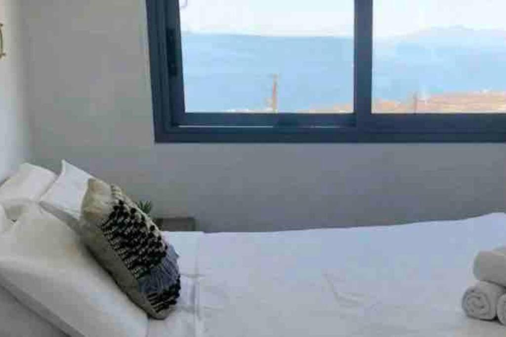 Jaccuzzi Romantic In Firostefani,sea View! * Fira (Santorini)