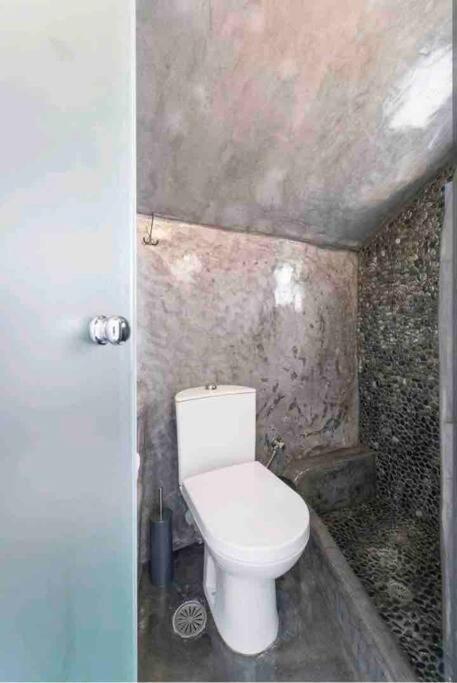 Jaccuzzi Romantic In Firostefani,sea View! Apartment