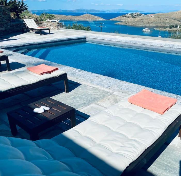 Faros Kea With Private Pool And Stunning Views * Vourkari