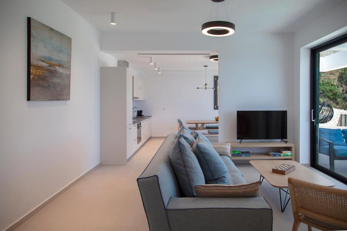 Apartment Blauw With Infinity Pool & Sea Views
