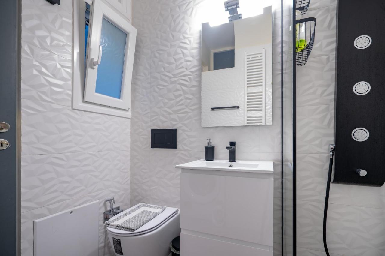 Apartment Alimos Riviera 1 Bedroom 4 Pers. By Mps