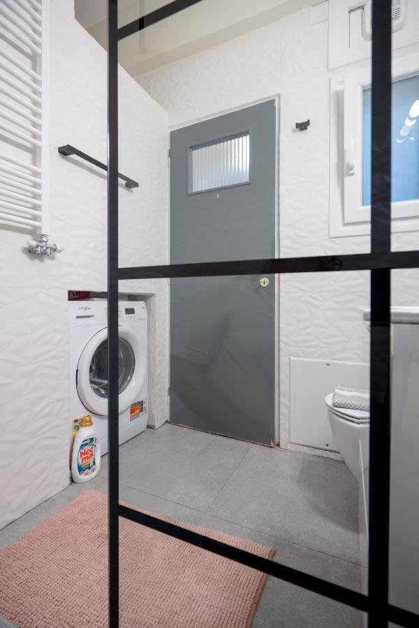 Apartment Alimos Riviera 1 Bedroom 4 Pers. By Mps