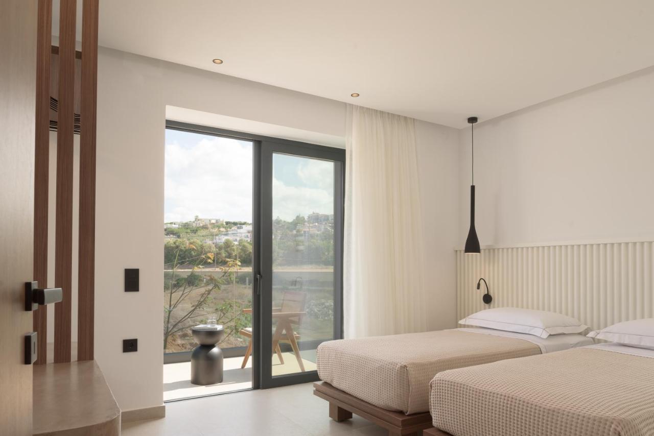 Villa Asea Villa, Spectacular Right-on-the-beach Retreat, By Thinkvilla *