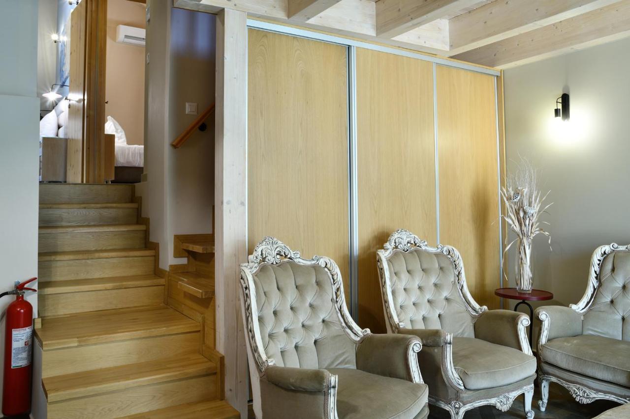 Villa Alexandras's Mansion - Fragkia's House *