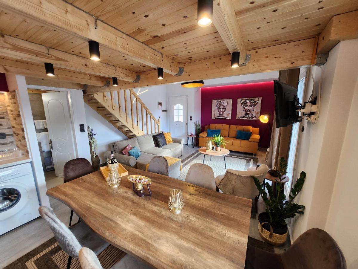 Luxury Loft Yiota Apartment
