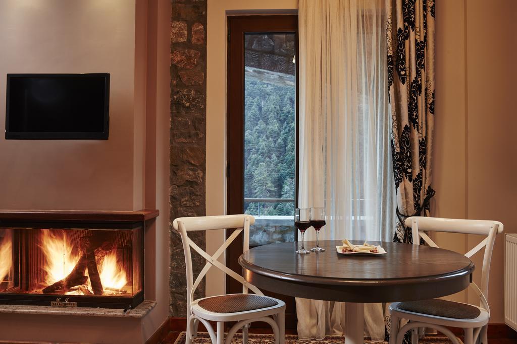 Hotel Nefeles Luxury Residences & Lounge Kardaras