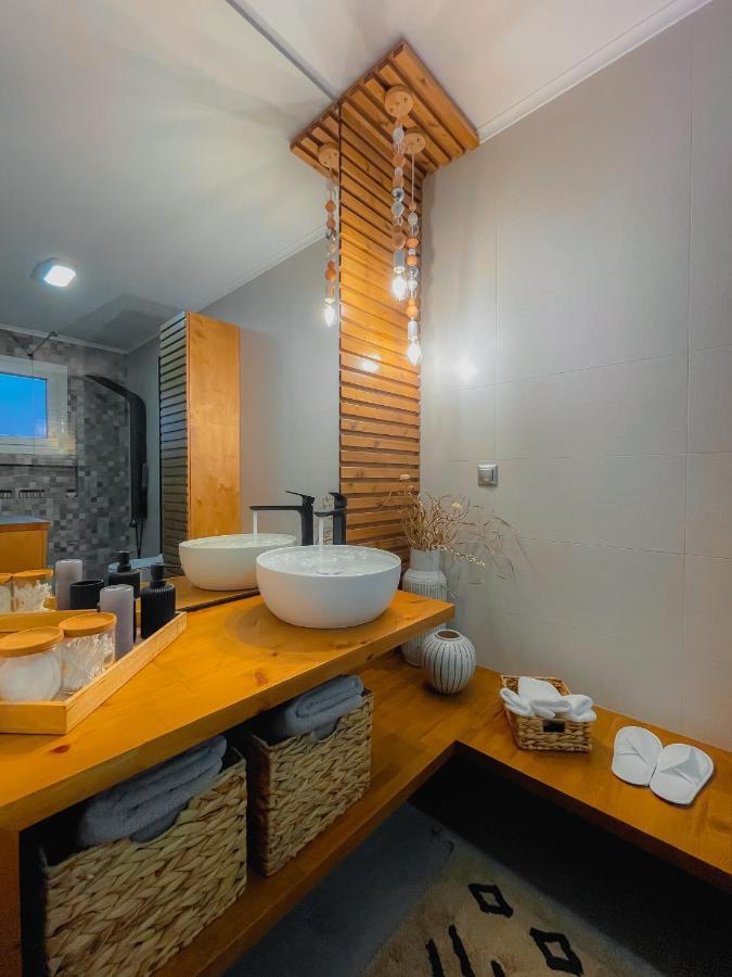 Mavromata's Cozy * Triovasalos