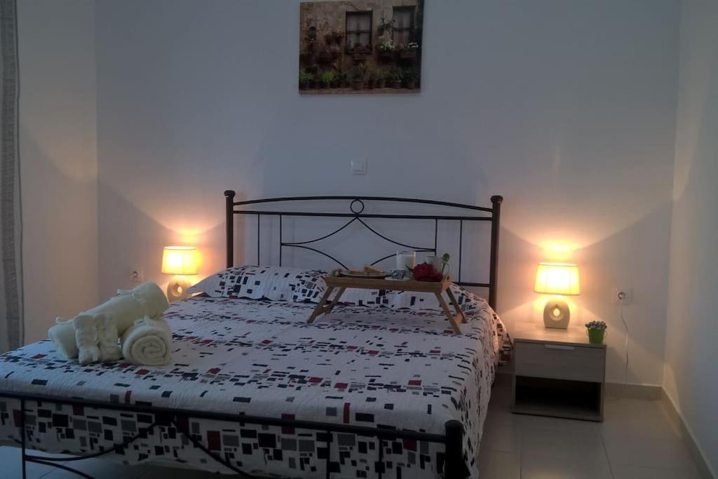 Sun-n-waves Holidaymakers Rafina (Attica)