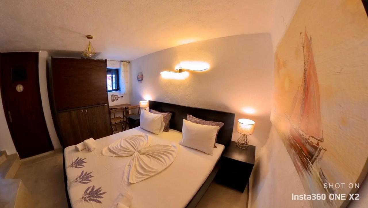 Chora Studio * Samothraki