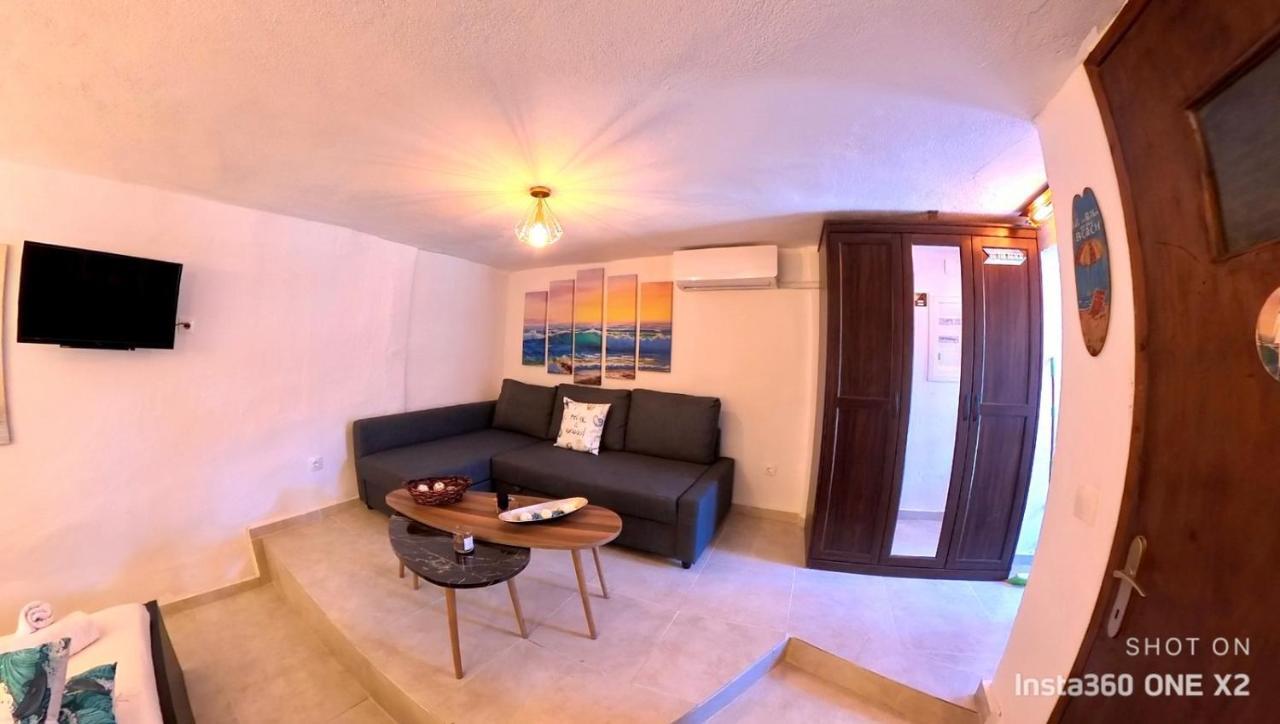 Chora Studio Apartment Samothraki