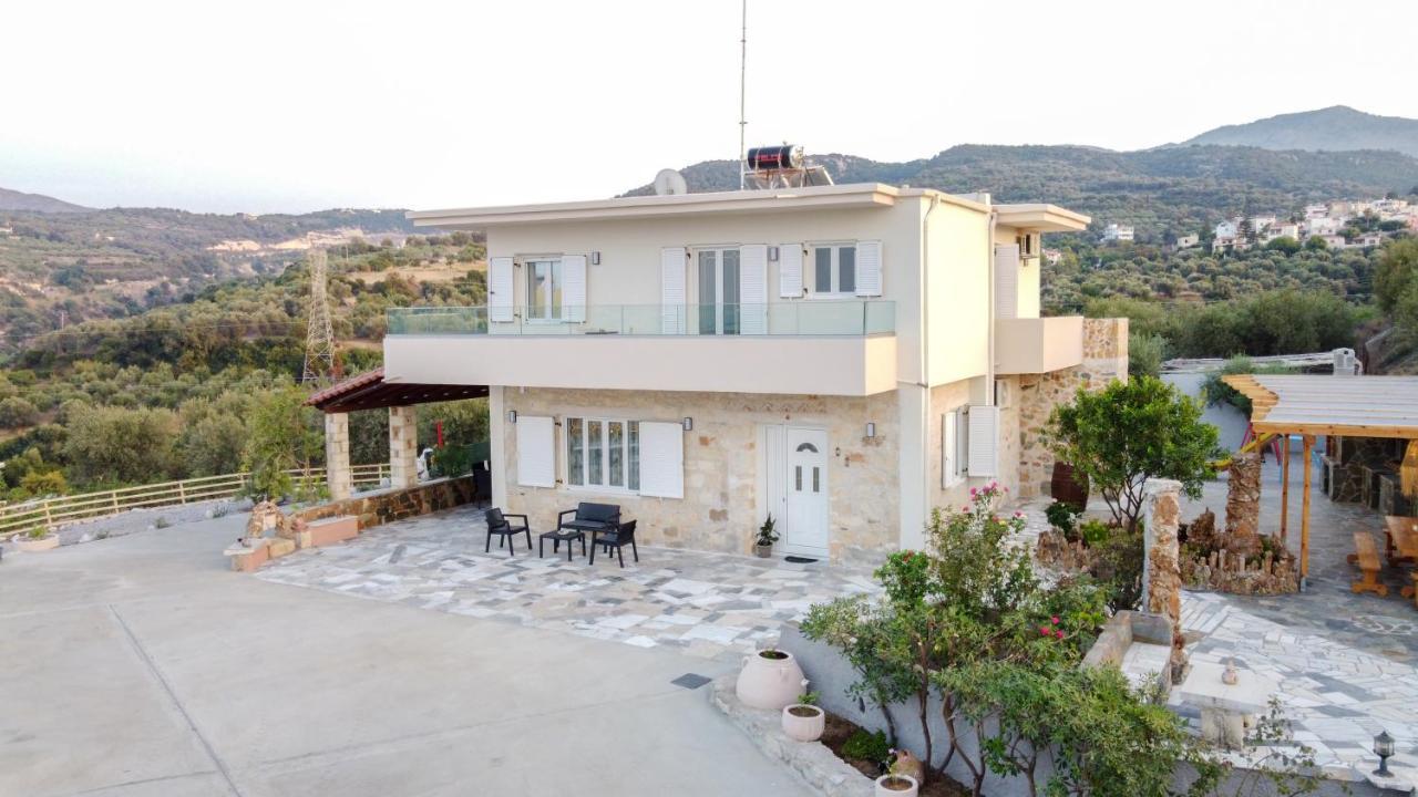 Villa Nontas Ntina With Private Pool & Playground *