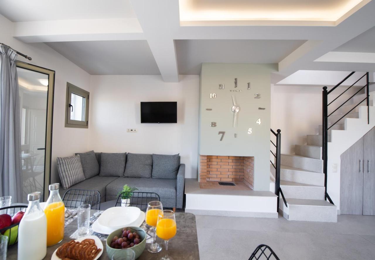 Villa Villelia View 1 *