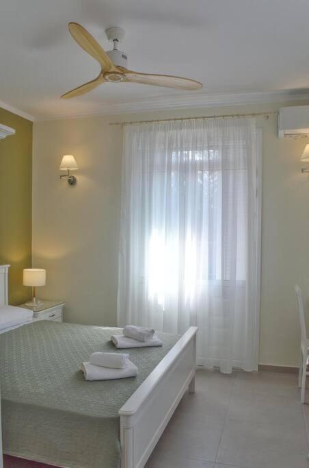 Villa Hara, Lixouri, Kefalonia *