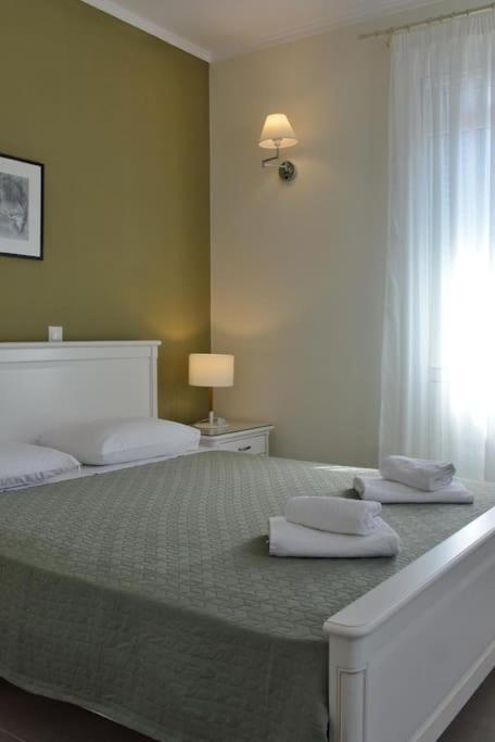 Hara, Lixouri, Kefalonia *