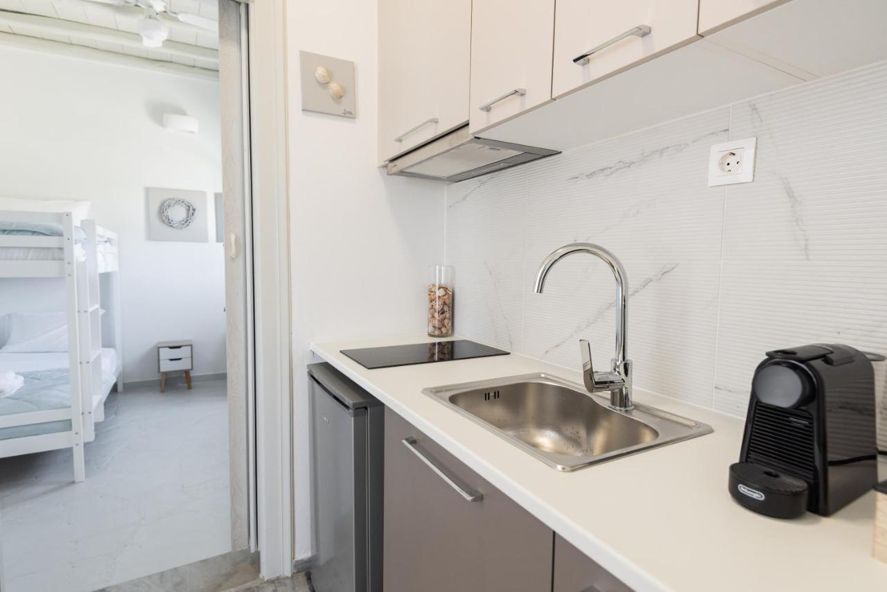 Navi B2 Brand New 2b/d In Naousa Apartment *