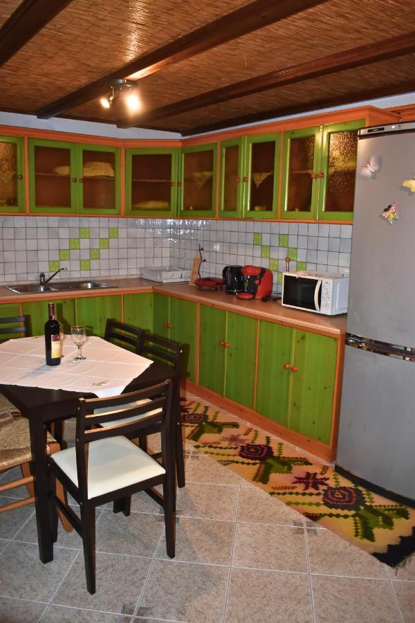 Holiday home Lila's