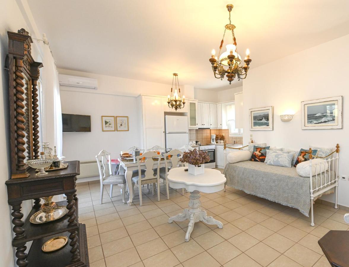 Exilze House Beachfront Holiday home