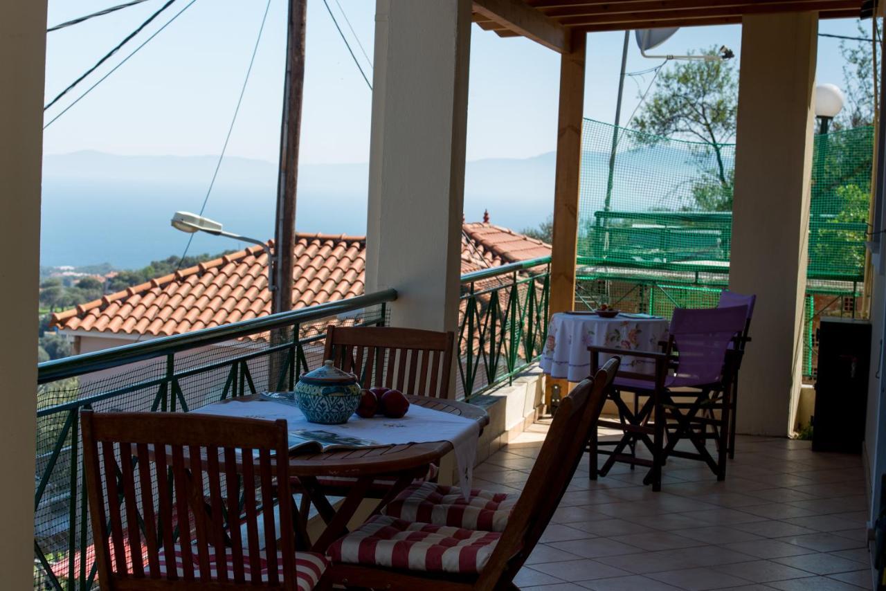 ταξιάρχες Apartment