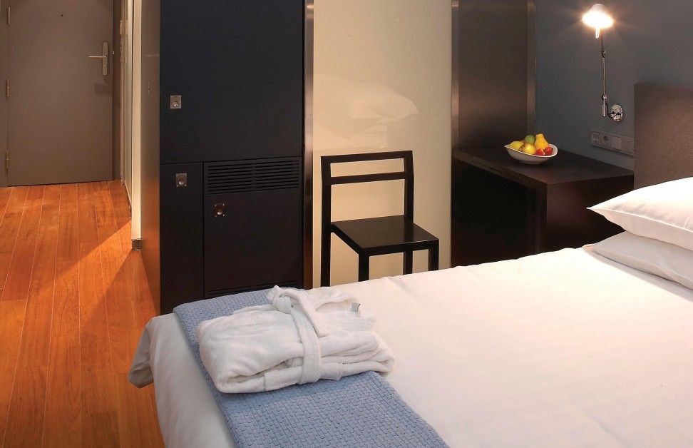 Periscope Hotel