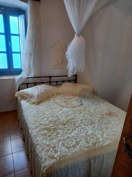 The Mansion Of Mrs. Maria * Serifos Town