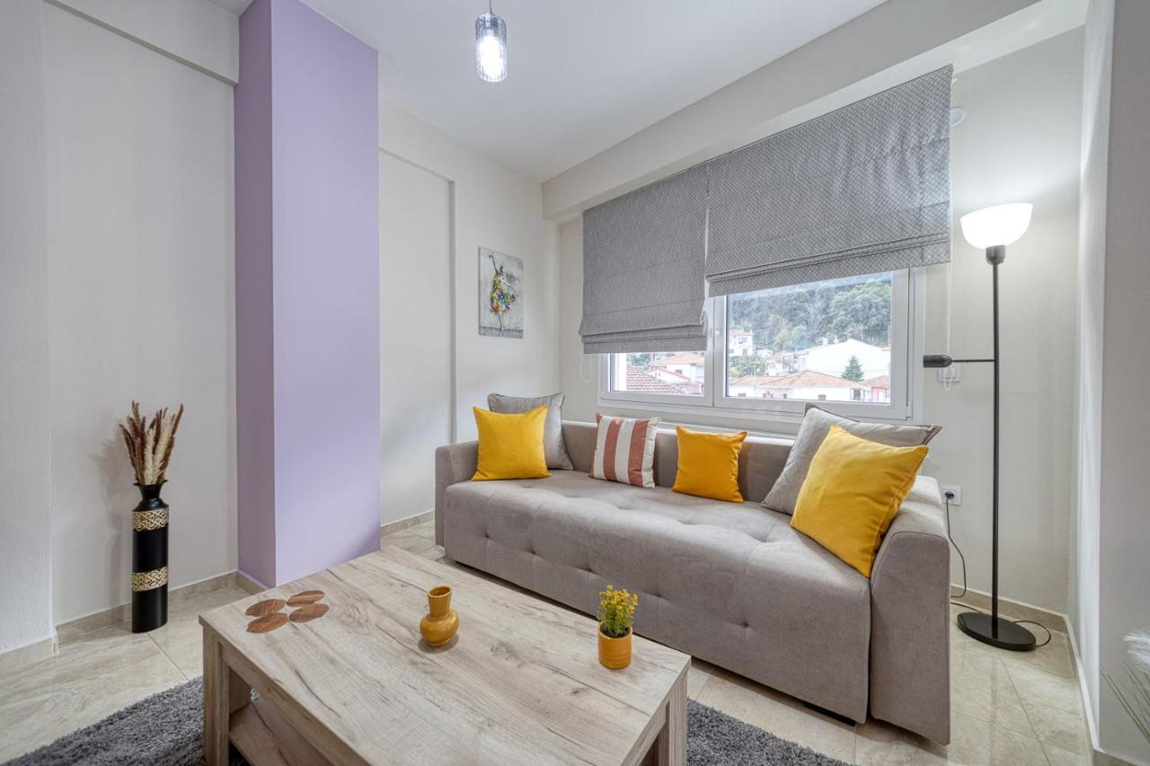 Apartment V&v In Vol. 2 *