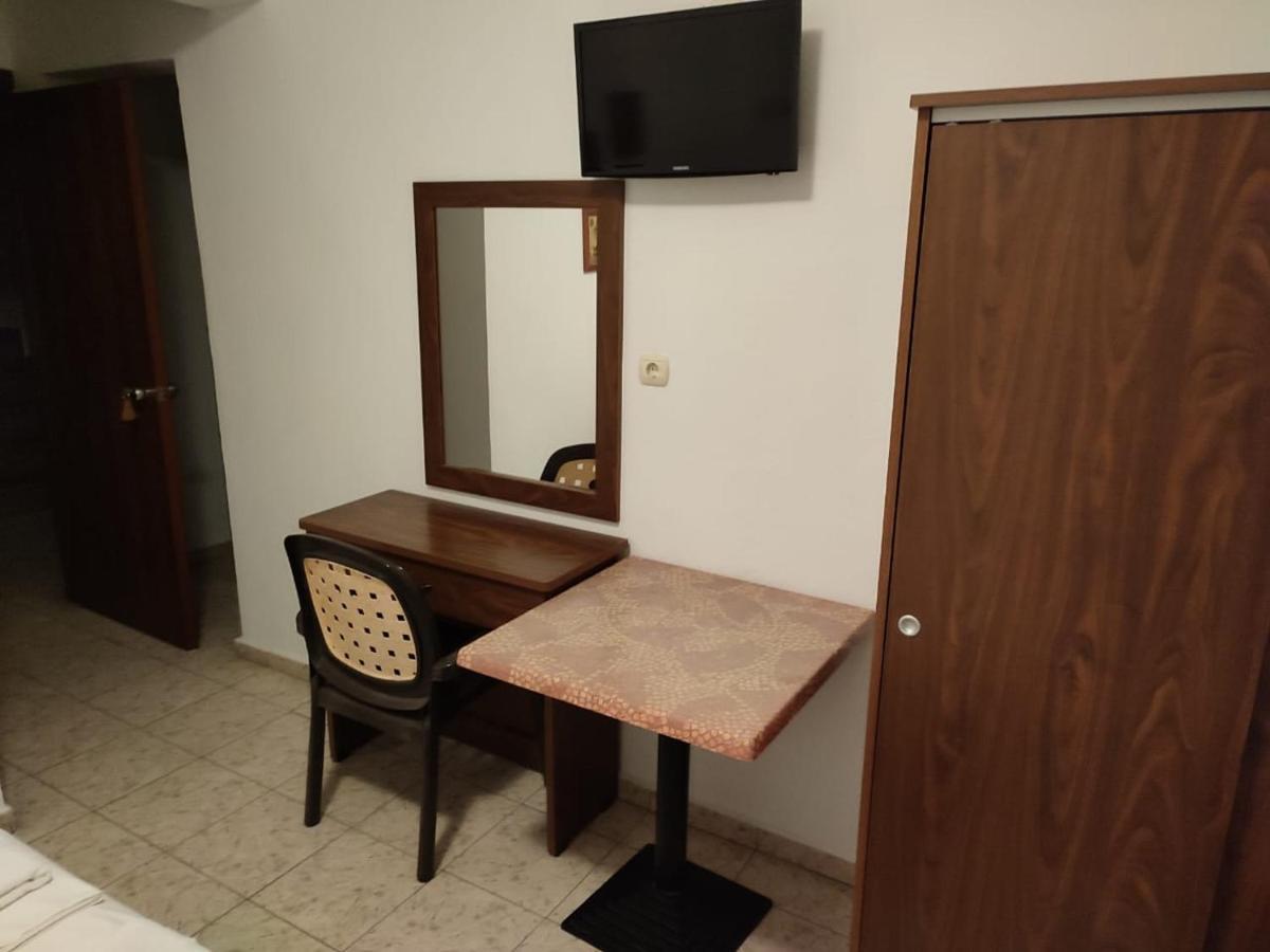 φωτεινη Guest house