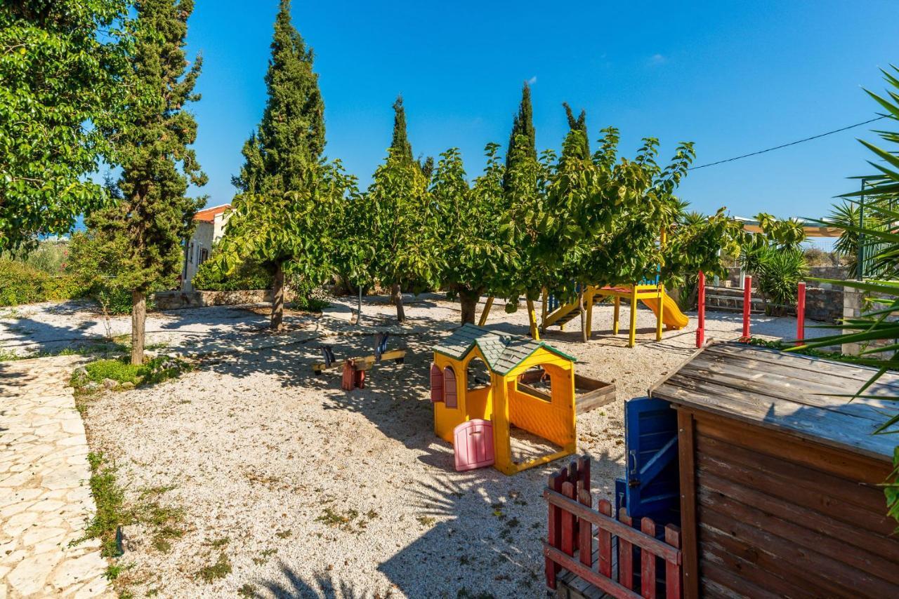 Villa Melpomene St George Retreat By Apokoronas-villas Kokkino Chorio