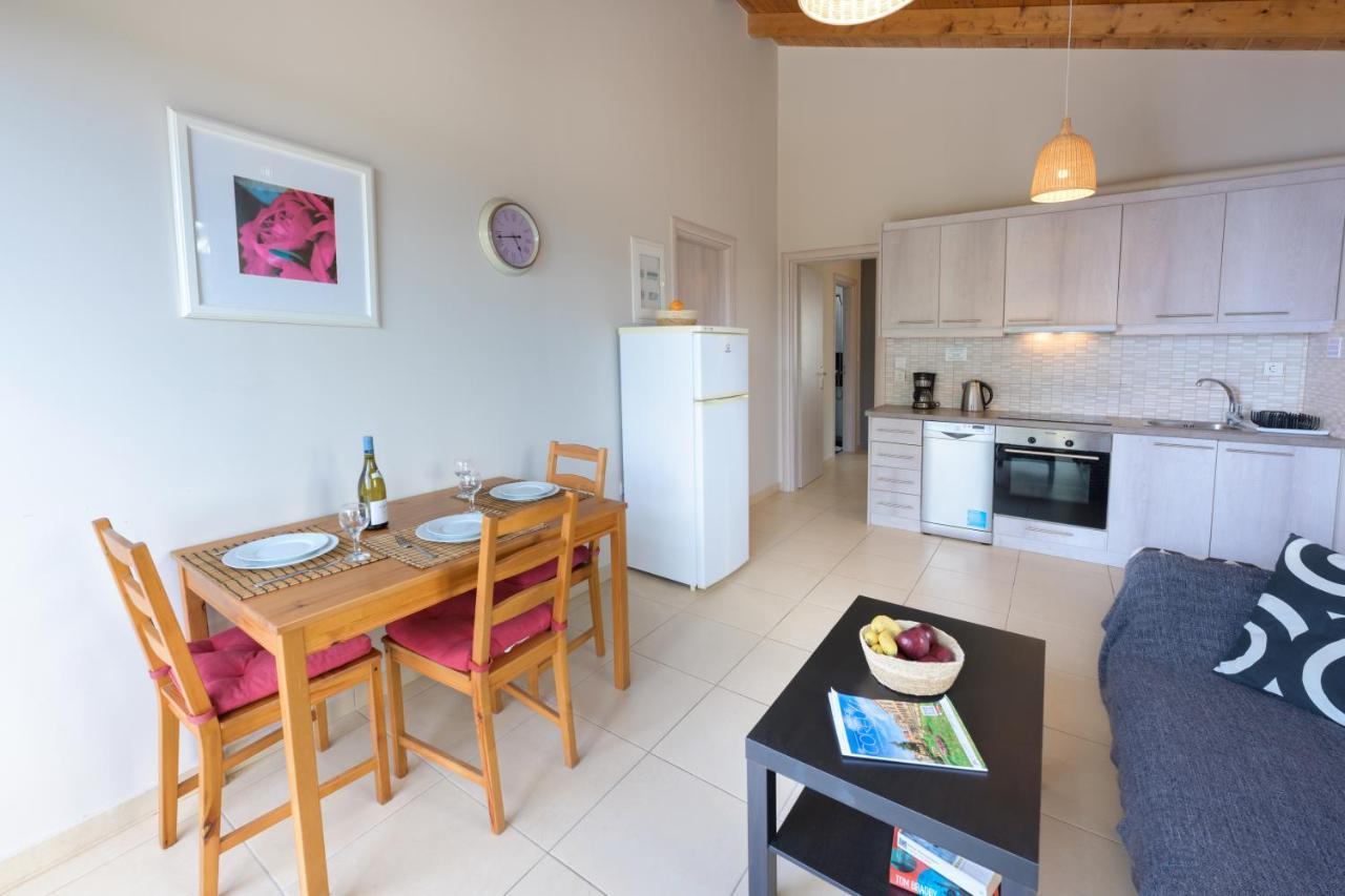 Apartment Pangolas Paxos