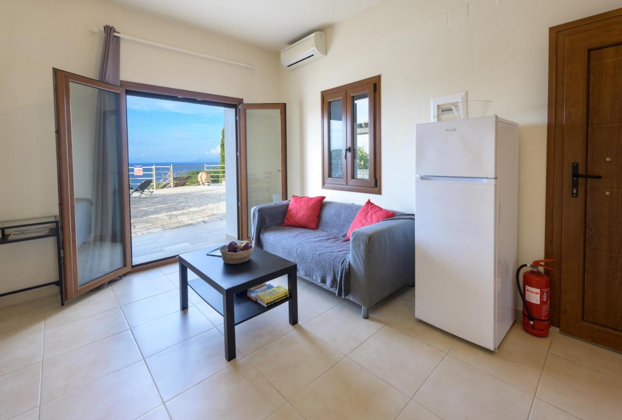 Pangolas Paxos Apartment Longos (Paxos)