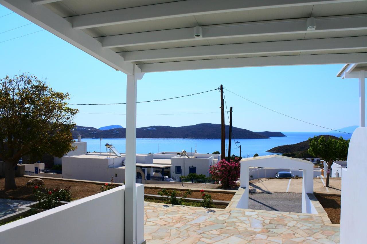 Petteo Serifos Apartment Livadakia