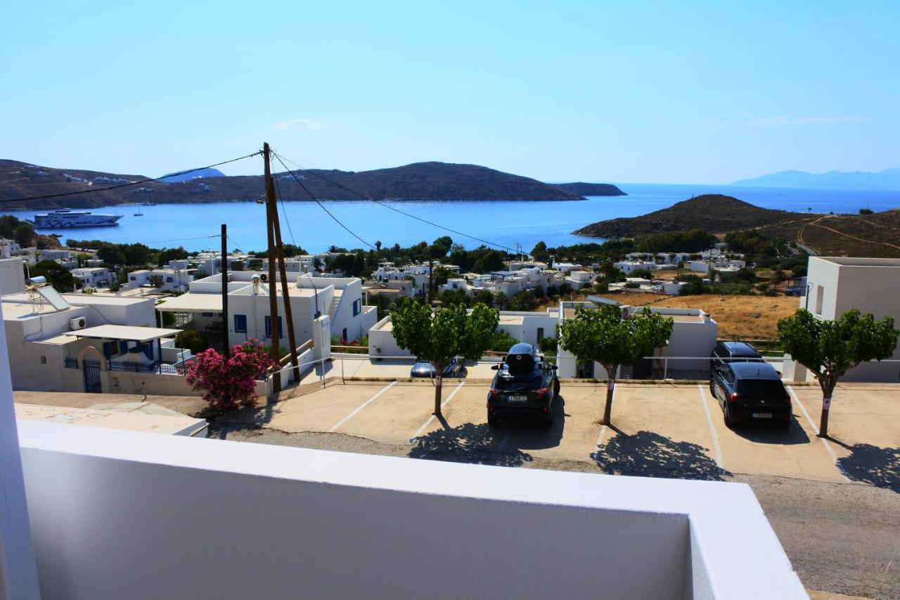 Petteo Serifos * Livadakia